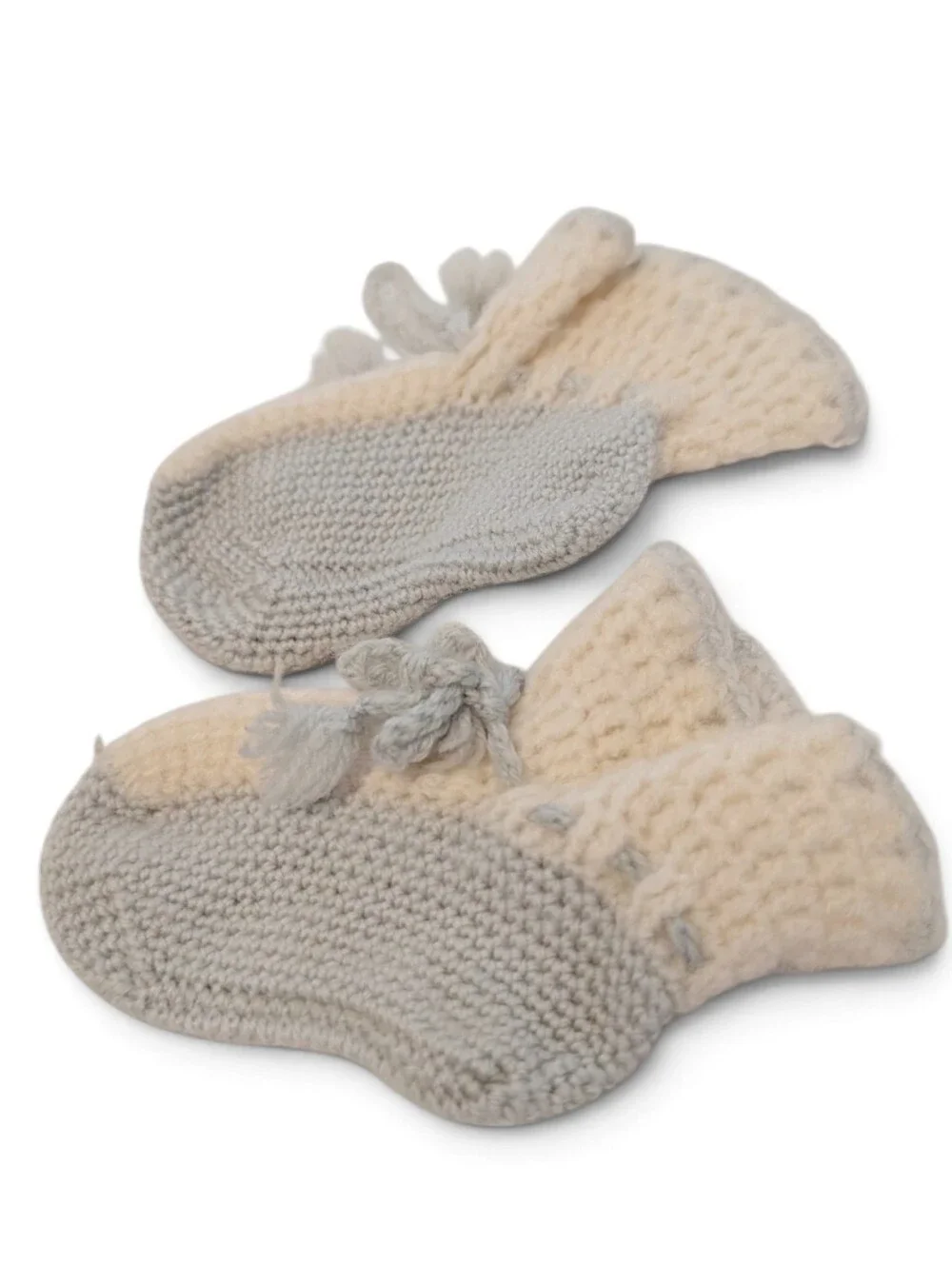 Vintage cozy cream